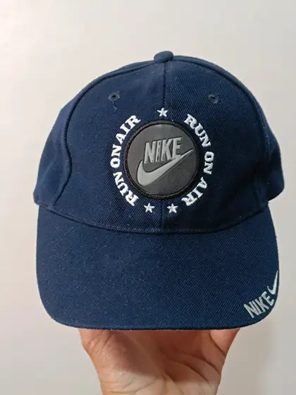 Gorra Nike Vintage 90s Team Nike Sports Run On Air Azul Marino Ajustable Unisex