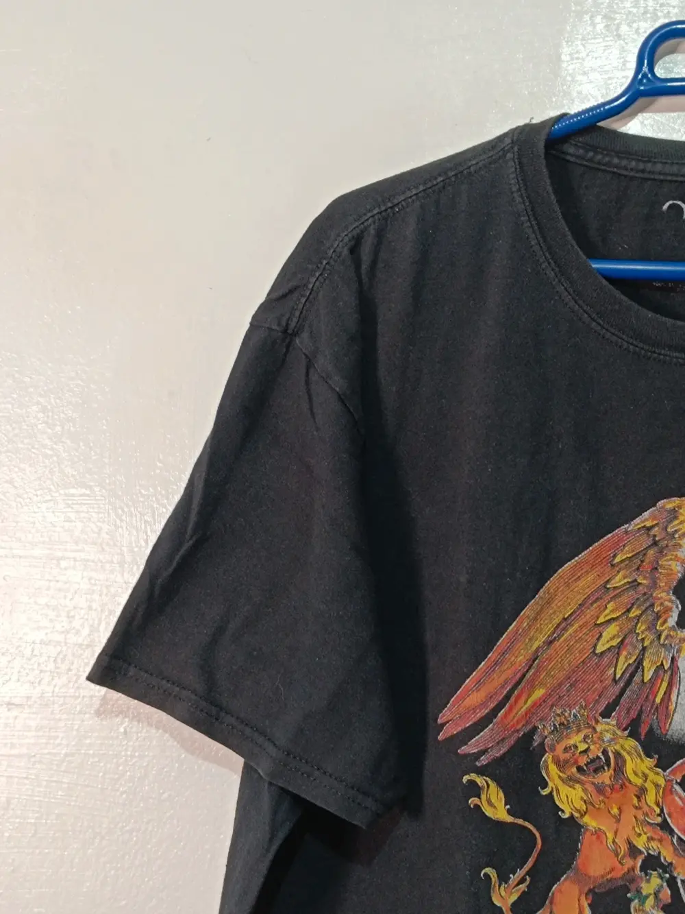 Camiseta Queen Classic Crest Escudo Oficial Licencia Roger Taylor XL Band Tee Freddie Mercury, foto 3
