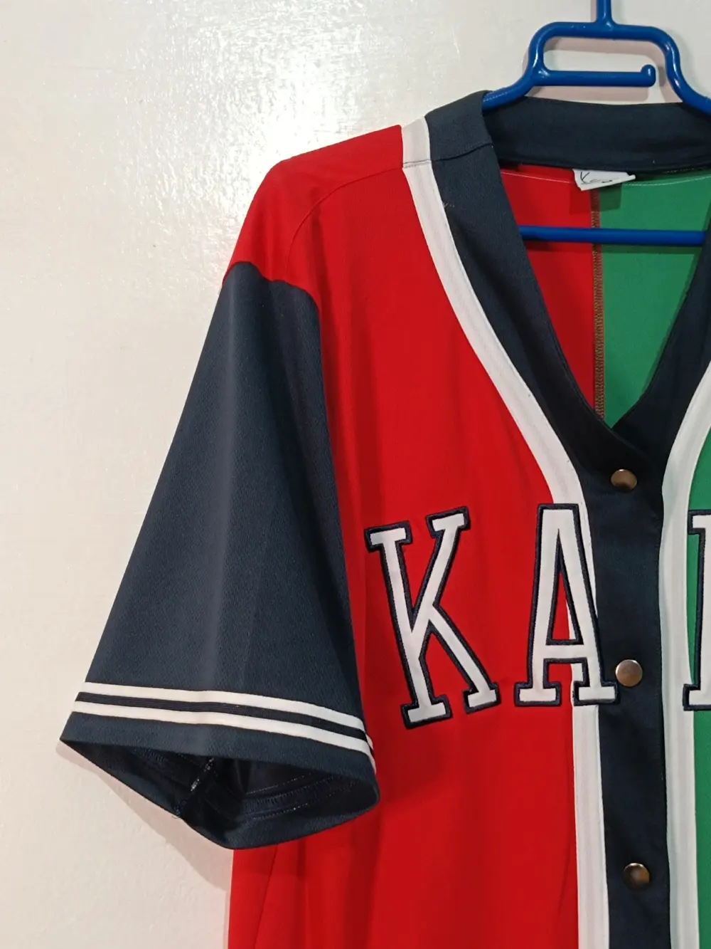 Camiseta Karl Kani Baseball talla M hip hop streetwear Blanco· Logo Escudo· Talla XL, foto 4