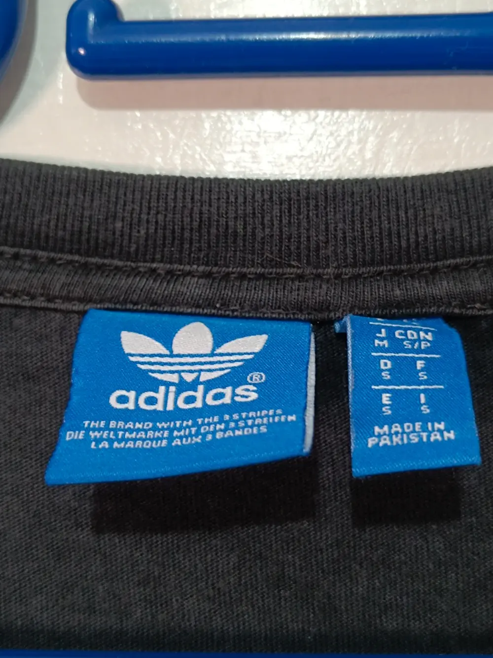 Camiseta Adidas Originals Multi logo Vintage Gráfica Talla S, foto 4