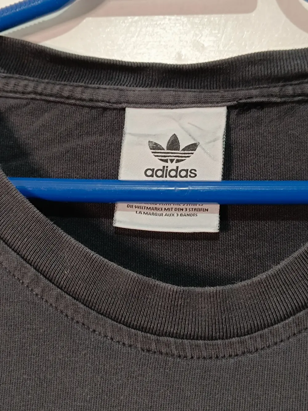 Camiseta adidas Originals | camiseta 3 rayas trefoil | negro faded | talla XL, foto 4
