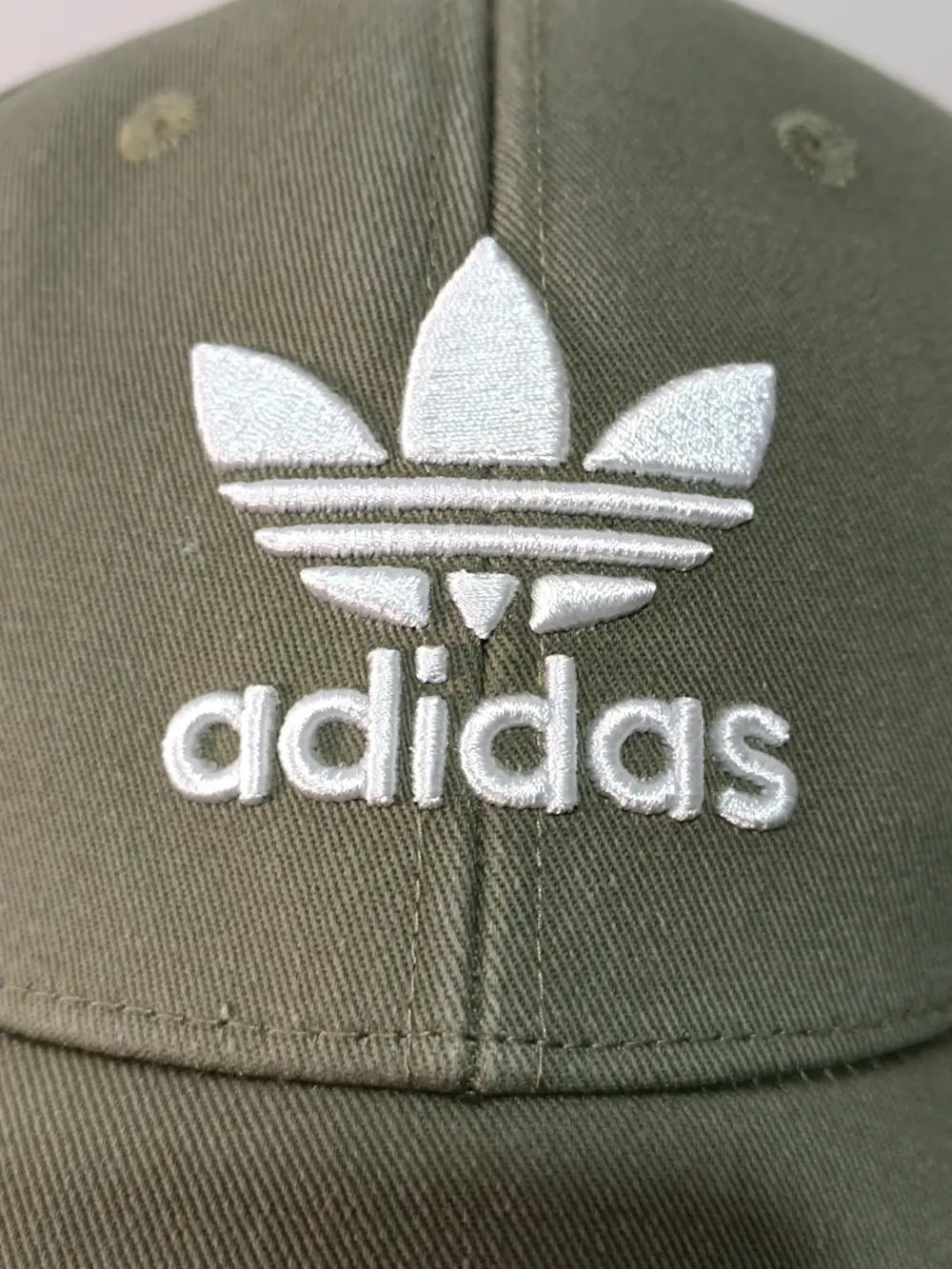 Gorra adidas Originals Trefoil • Verde Caqui • Dad Cap • Snapback • Talla Única Unisex • OSFA, foto 2