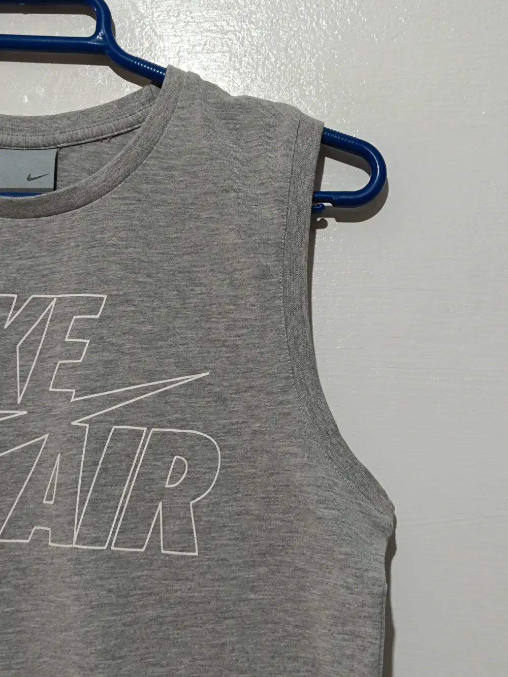 Camiseta nike air crop muscle tee gris logo outline mujer M vintage, foto 3