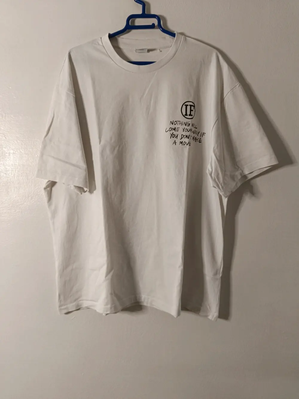 Camiseta Bershka Streetwear "Take Action" - Talla XL