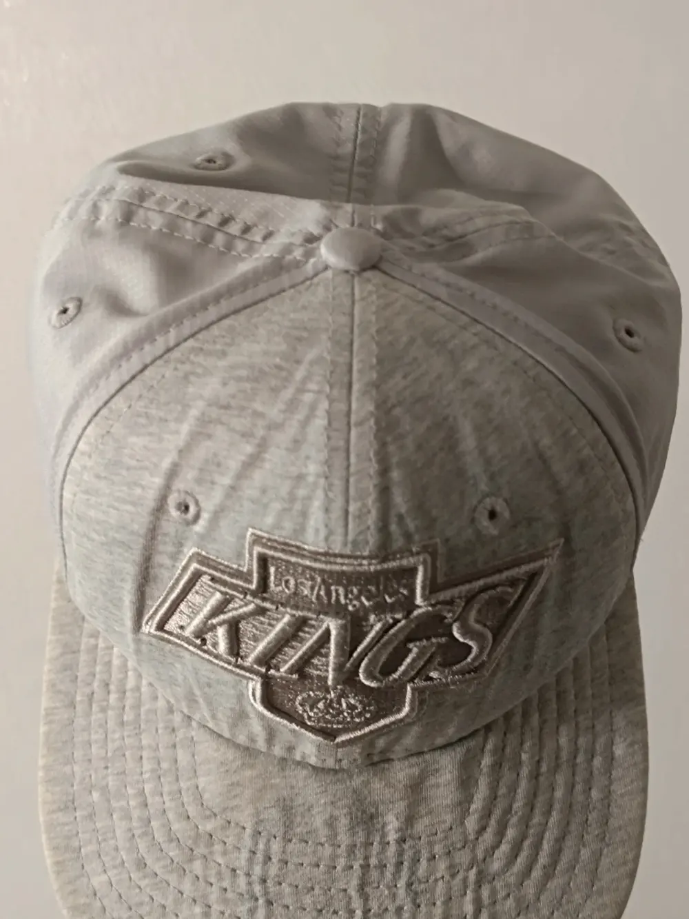 Gorra New Era 9 Fifty LA Kings NHL Vintage - Talla S/M, foto 3
