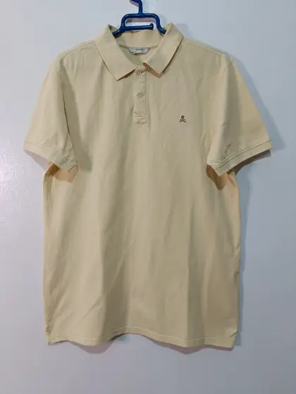 Polo Scalpers Regular Fit Amarillo Vainilla - Talla L - 100% Algodón BCI