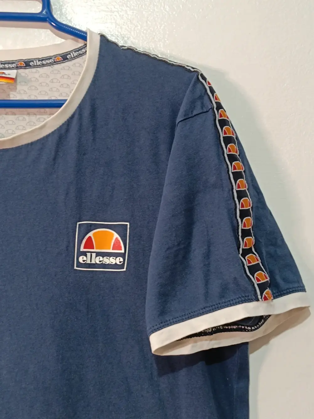 Camiseta Ellesse Heritage Azul Marino Bandas Talla XL Da para L, foto 2