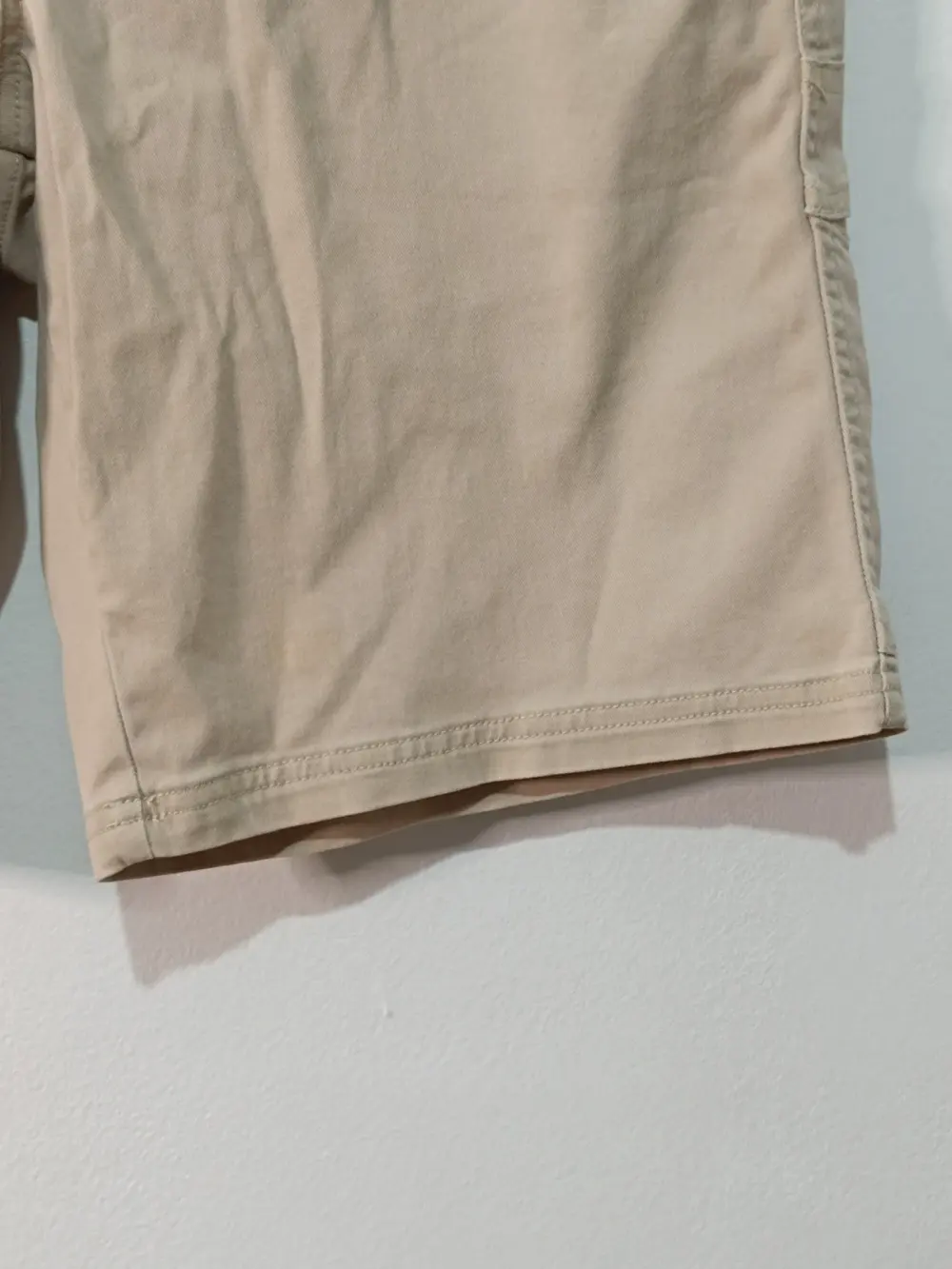 Pantalón Corto Columbia Active Fit Beige – Talla 42 (W32), foto 3