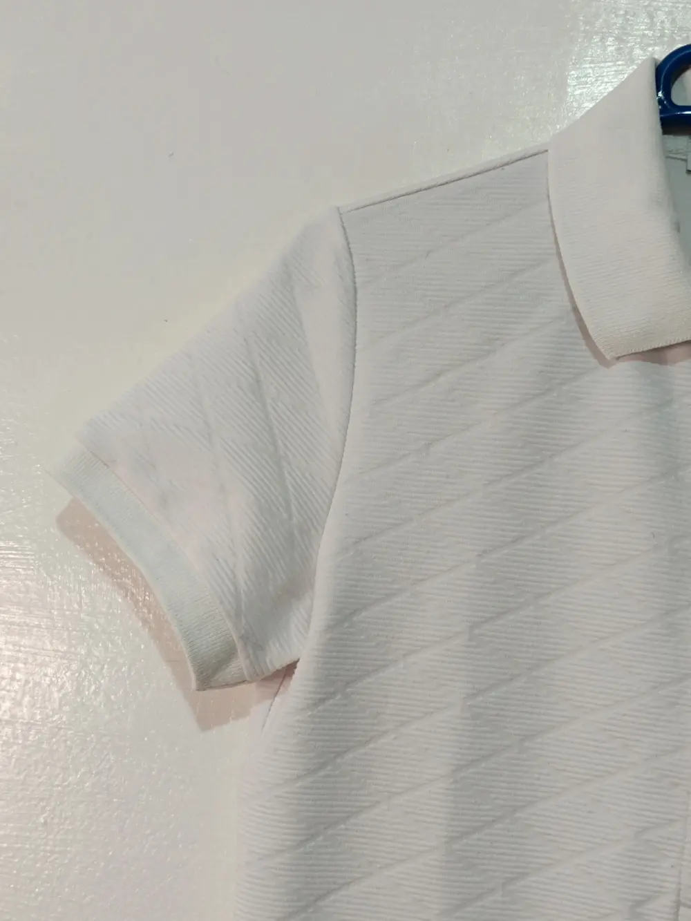 Polo Lacoste Mujer Textura Rombos Blanco talla 36 S ver medidas, foto 3