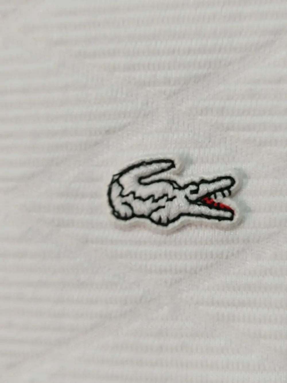 Polo Lacoste Mujer Textura Rombos Blanco talla 36 S ver medidas, foto 5