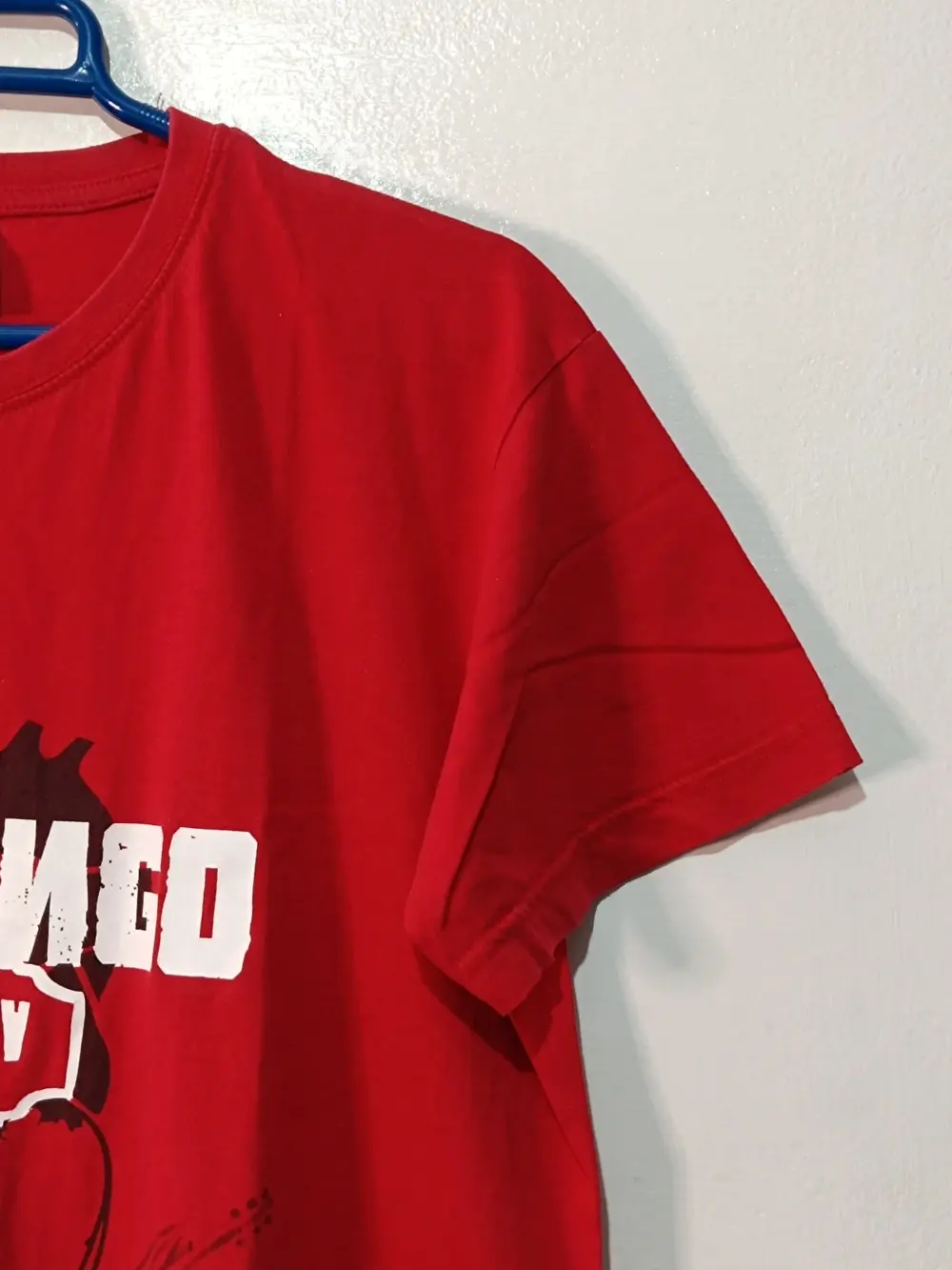 Camiseta Txarango "La Vuelta al Mundo" firmada por la banda (Hipi, Palà y más) Talla M, foto 4