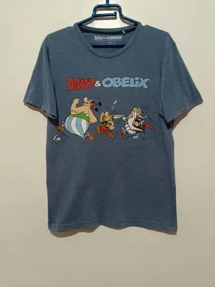Camiseta manga corta gráfica de Astérix y Obélix, talla M sirve para S Easy wear