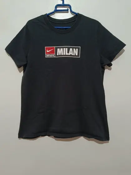 Camiseta manga corta Nike x AC Milan talla XL mujer ver medidas