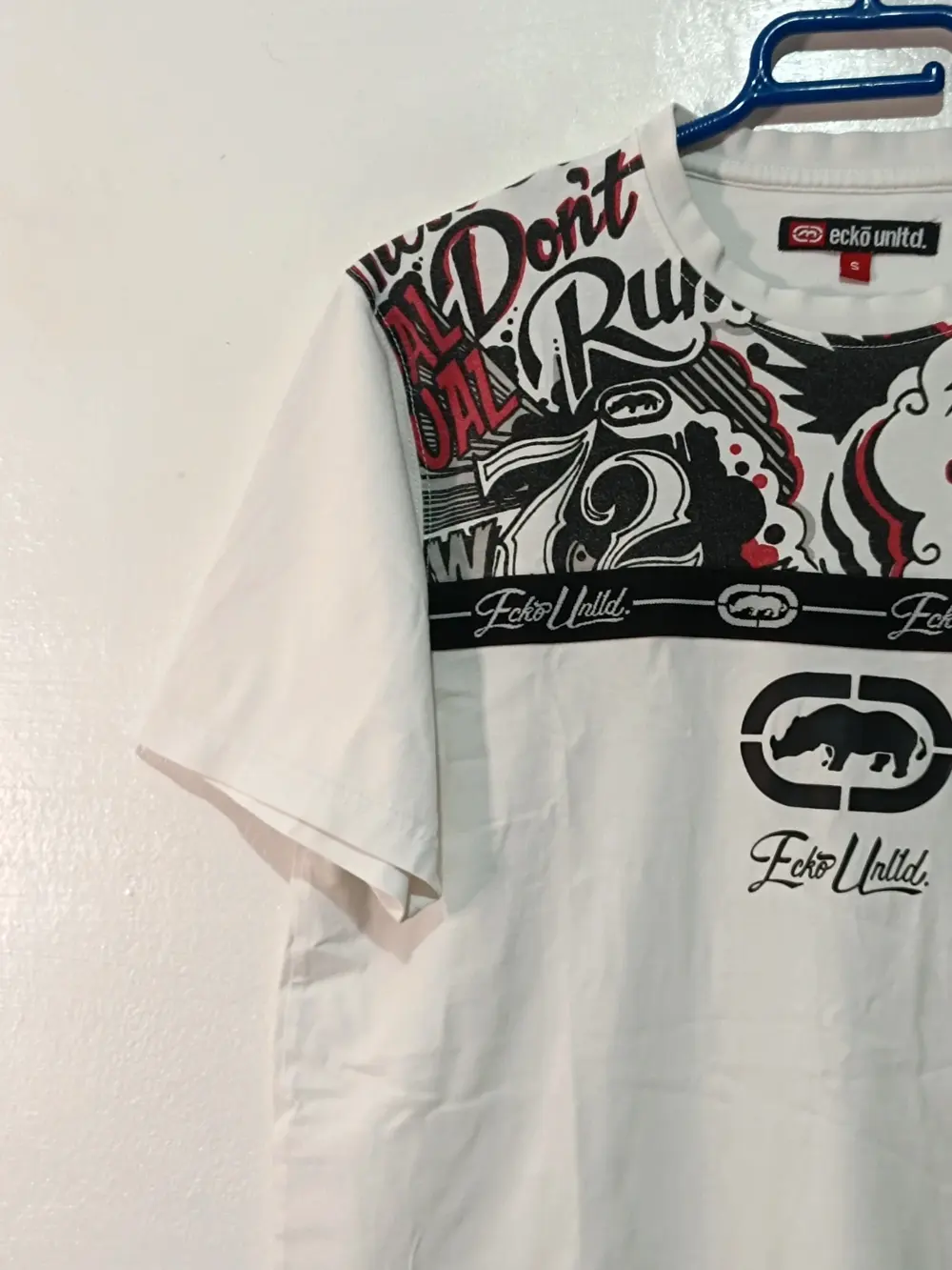 Camiseta Ecko Unltd. blanca estampada talla S, foto 5