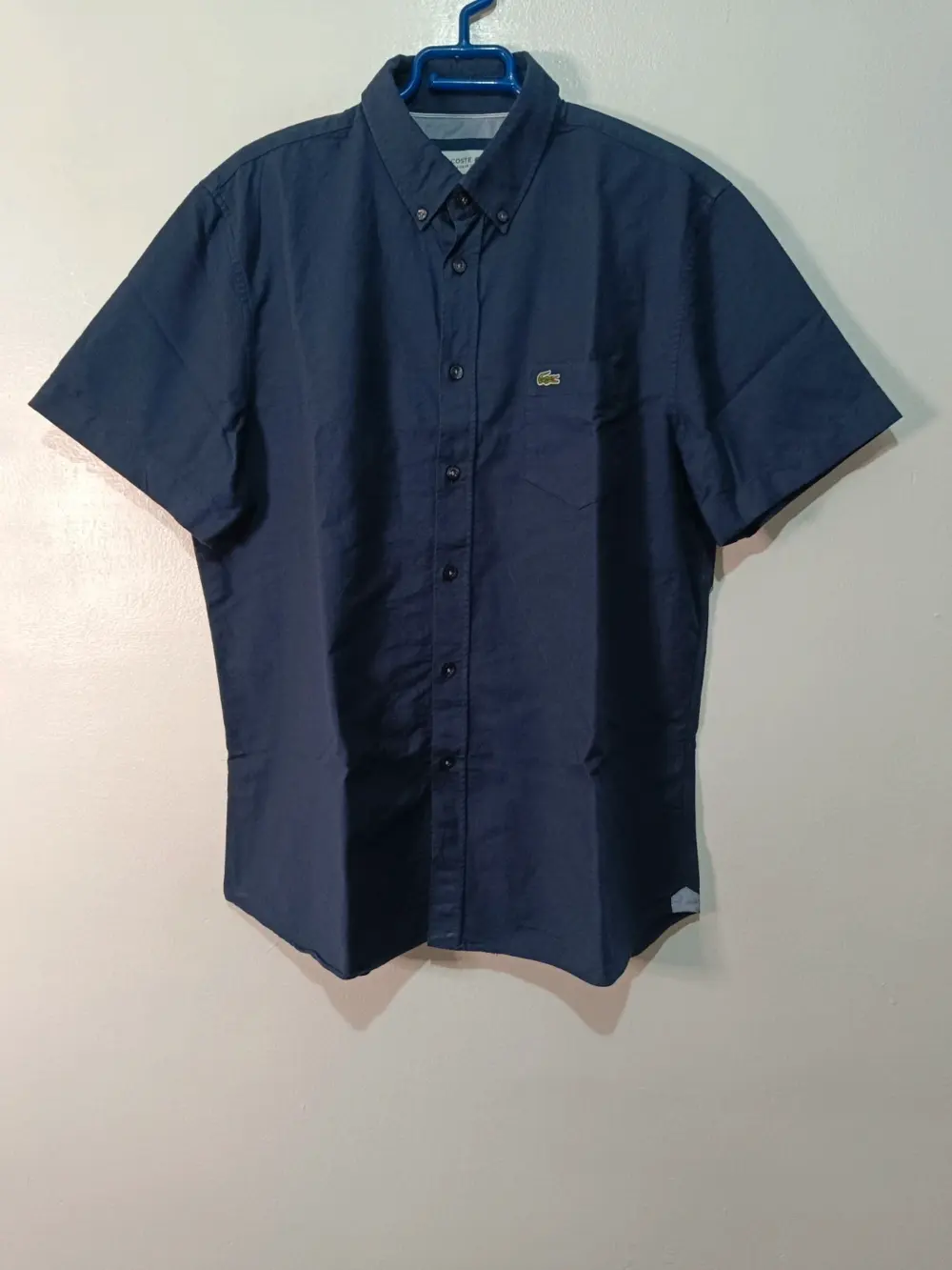 Camisa Lacoste Manga Corta Azul Marino Bolsillo talla XL ver medidas