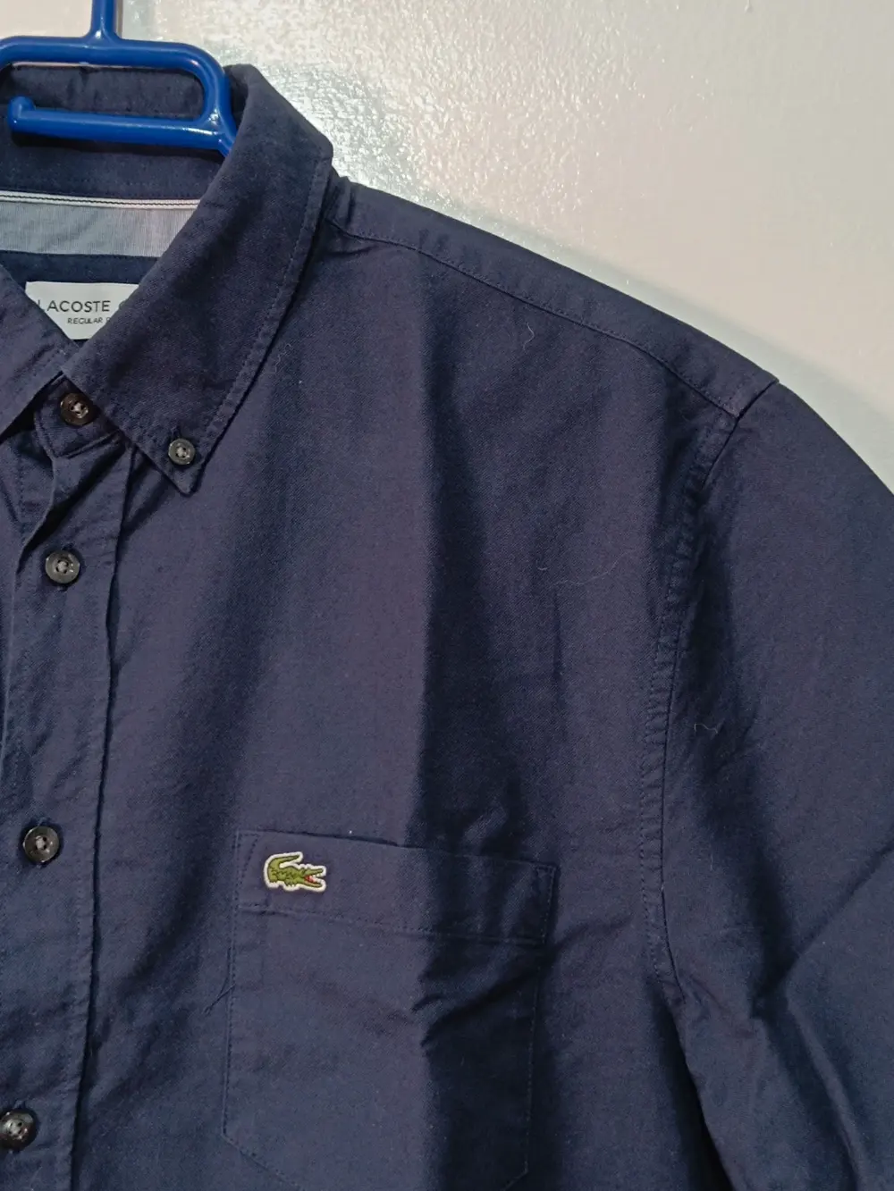 Camisa Lacoste Manga Corta Azul Marino Bolsillo talla XL ver medidas, foto 4
