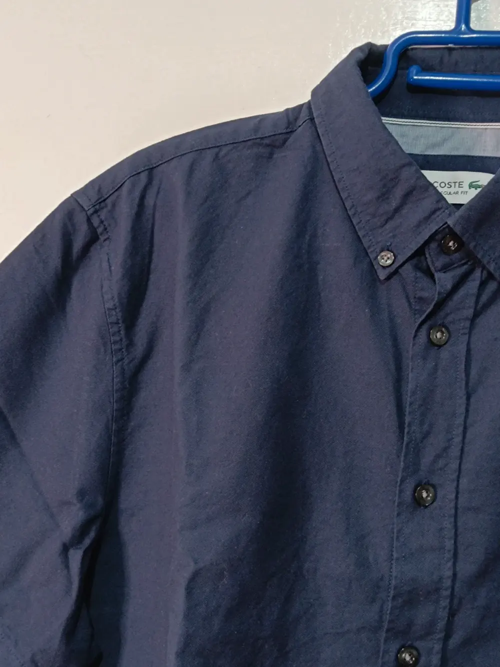 Camisa Lacoste Manga Corta Azul Marino Bolsillo talla XL ver medidas, foto 5