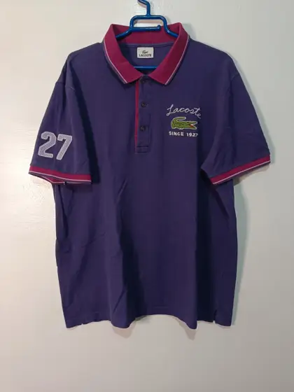 Polo Lacoste "Since 1927" Morado talla XL ver medidas