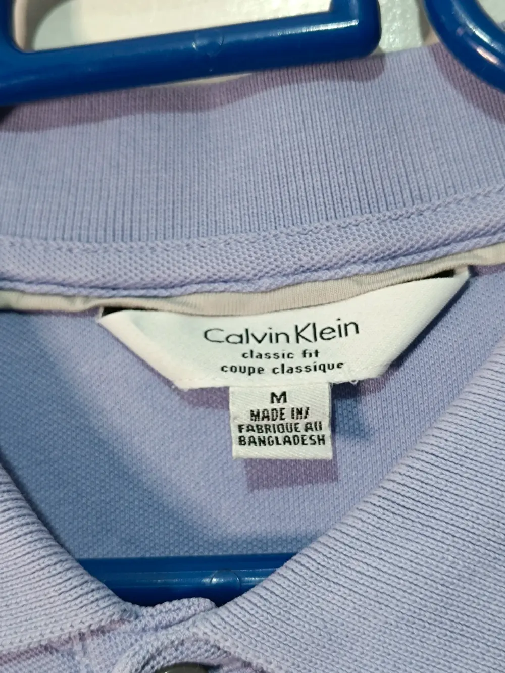 Polo Calvin Klein "Classic Fit" en 100% Pima cotton, color azul lavanda, talla M, foto 3