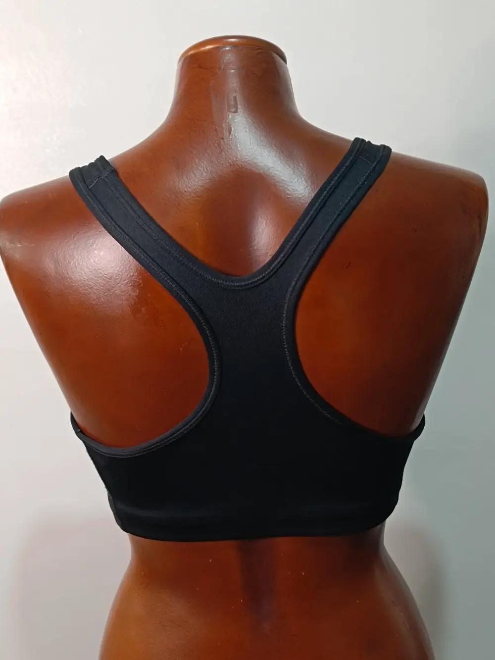 Top Deportivo Nike Dri-FIT Negro Logo Blanco Talla M, foto 2