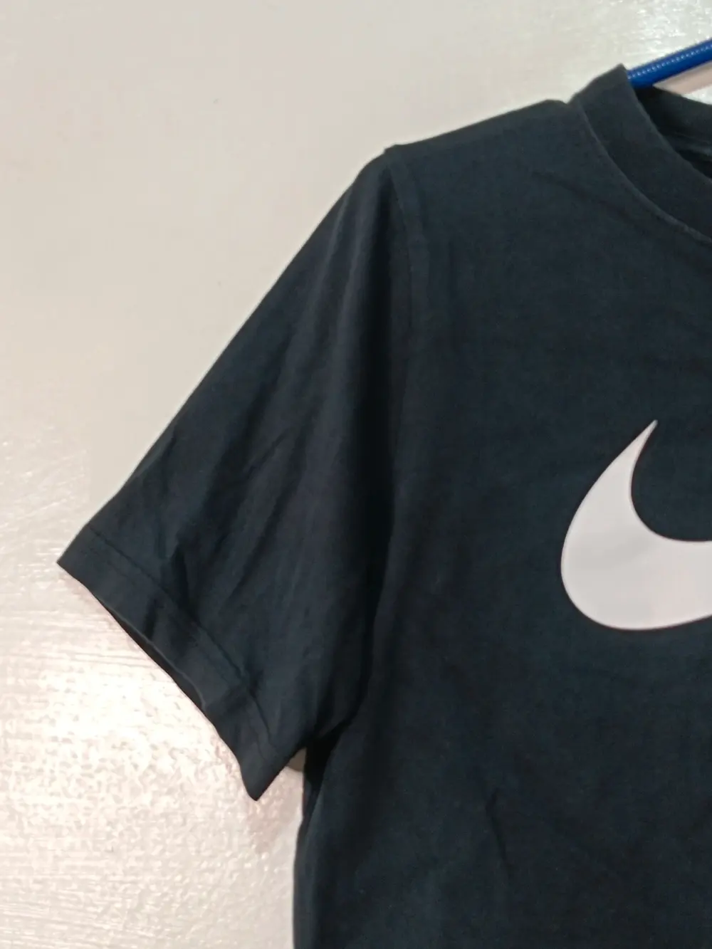 Crop Top Nike Swoosh Negra Talla S ver medidas, foto 3