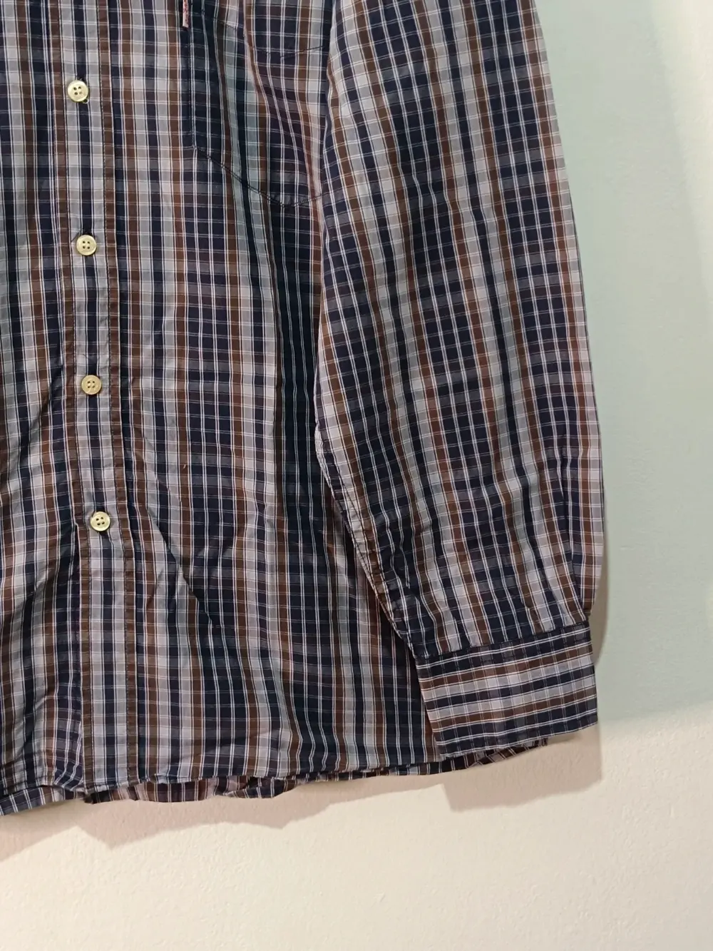 Camisa Levi's a cuadros azul marino y marrón manga larga talla L, foto 2