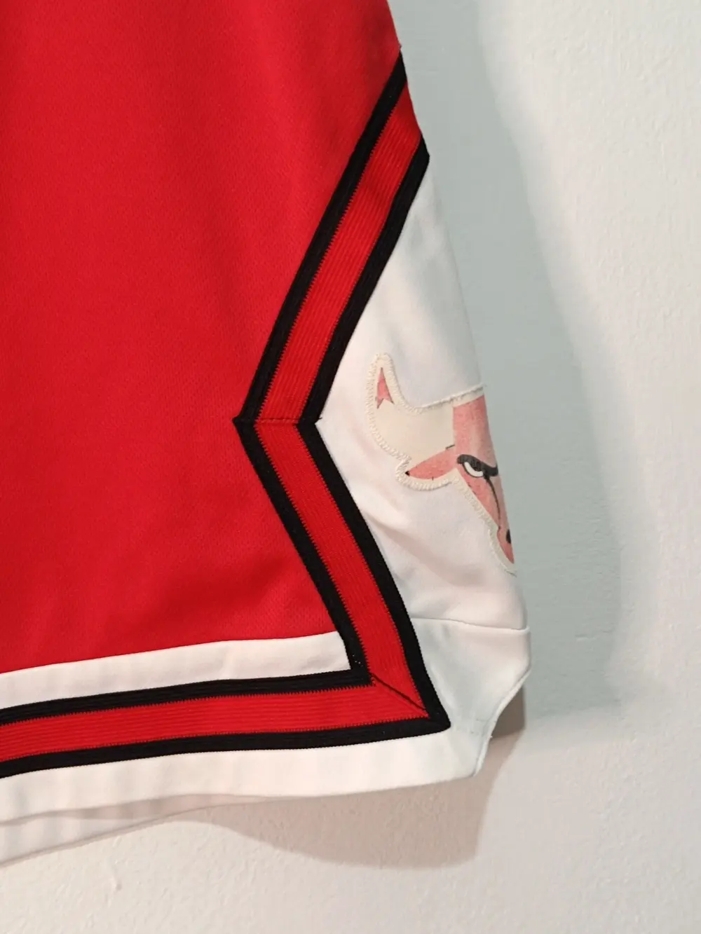 Pantalón Corto Adidas NBA Chicago Bulls Rojo Talla M (Fit L / XL), foto 4