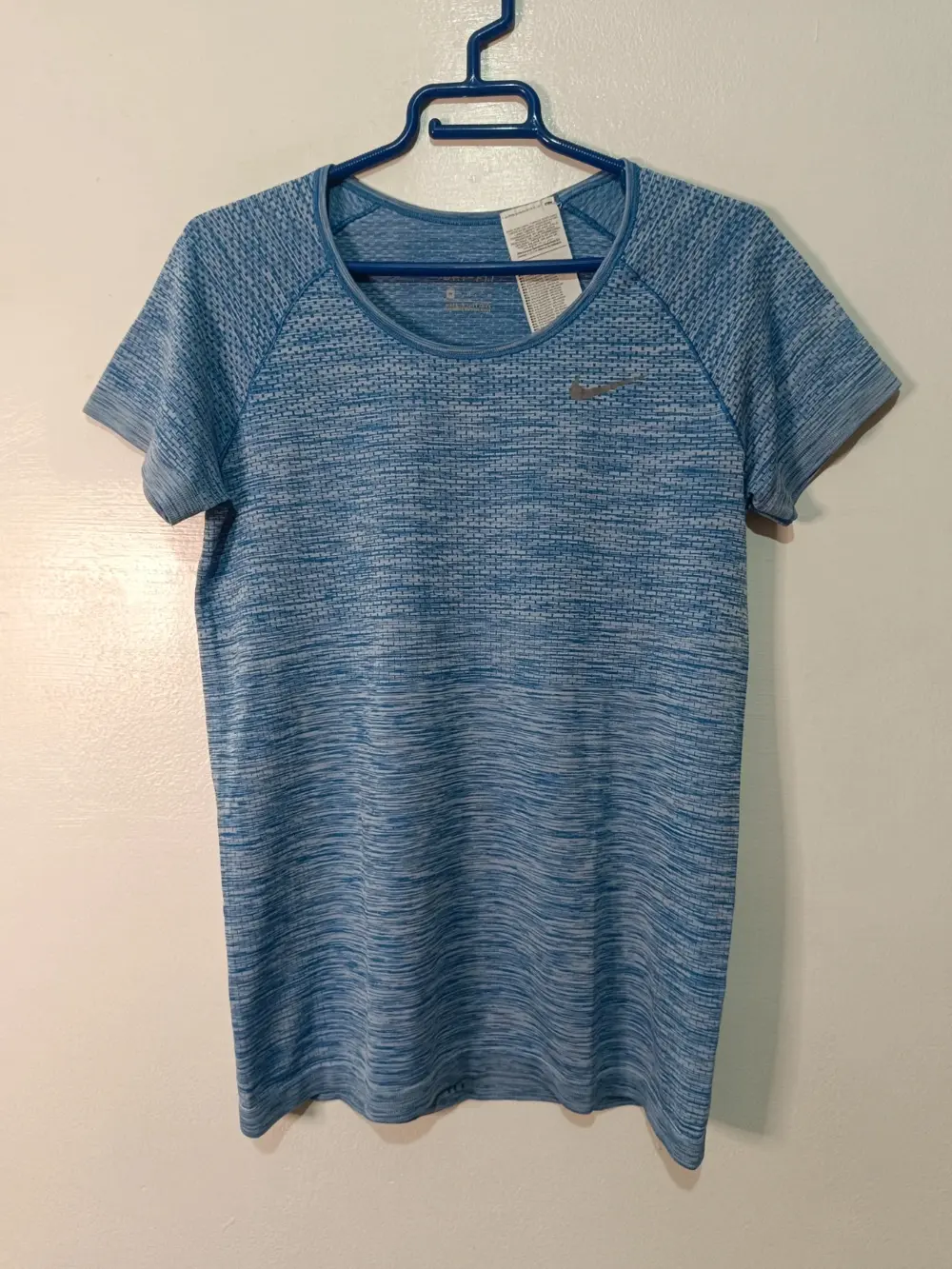 Camiseta Técnica Nike Dri-FIT Seamless Azul - Talla M