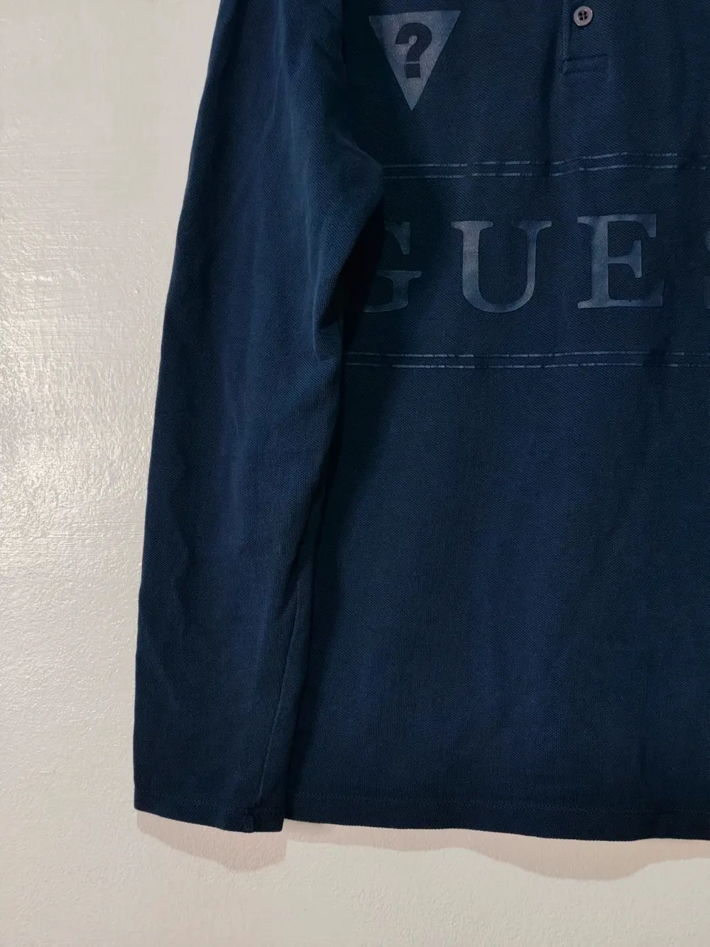 Polo Manga Larga Guess Azul Marino - Talla L sirve para M ver medidas, foto 2